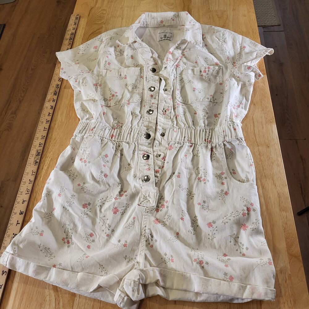 Celebrity Pink White Pink Floral Jumpsuit Shorts Cap Sleeve Collared Snaps  L